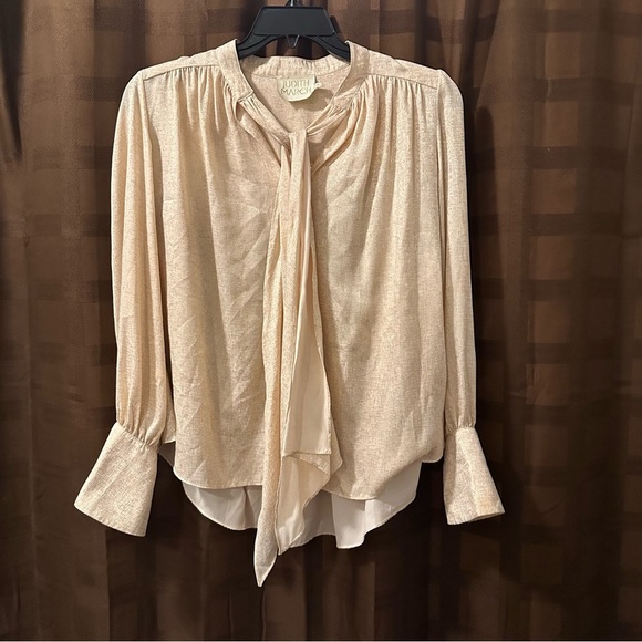 Judith March Metallic Gold Blouse with tie and puff sleeves size M - Picture 1 of 5